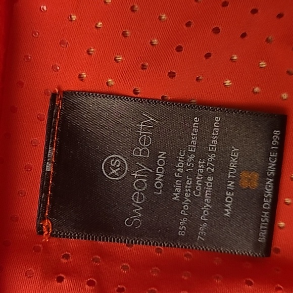 SWEATY BETTY Red Breeze Running Tank Size XS - Picture 8 of 8